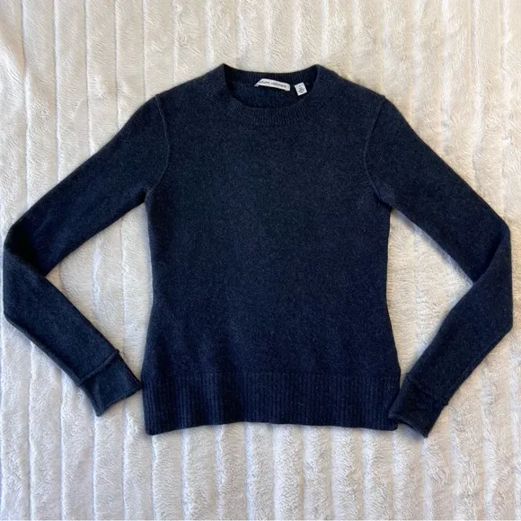 AUTUMN CASHMERE heathered navy blue long sleeve crew neck cashmere sweater