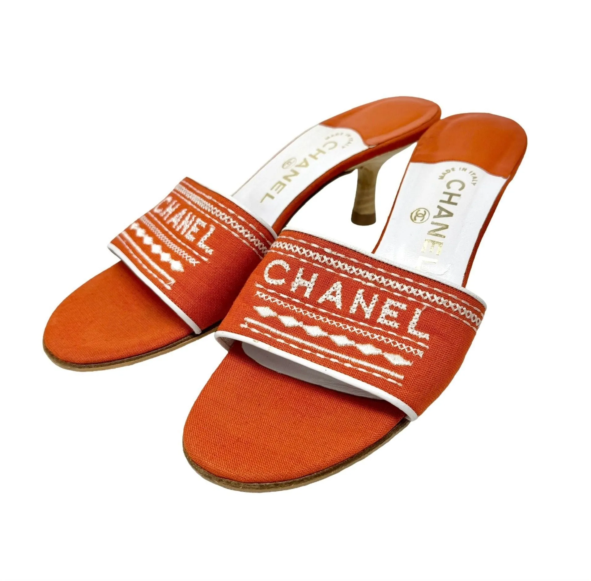 Chanel Orange Logo Kitten Heels