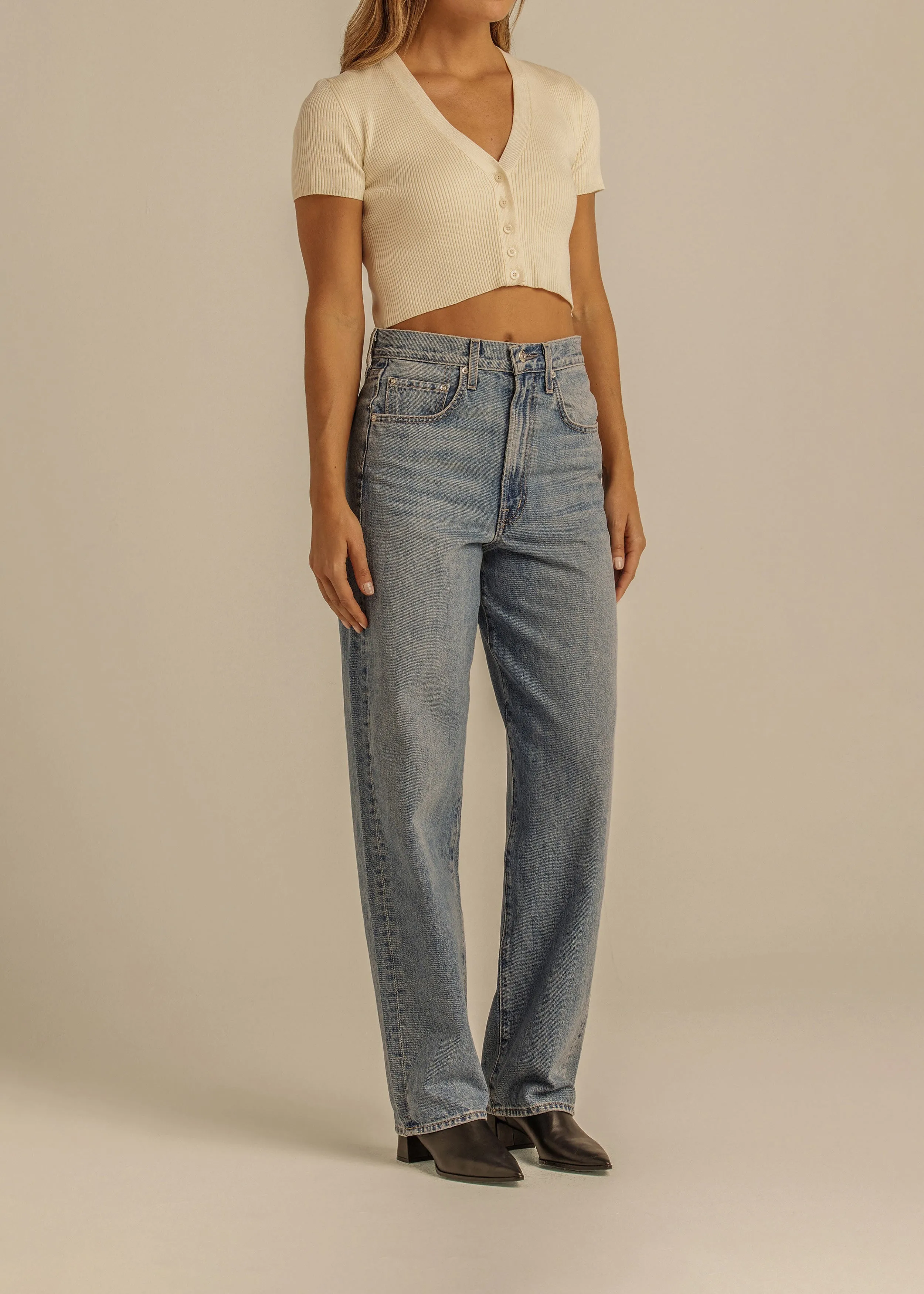 Kayla Relaxed Barrel Jean || Dreamer