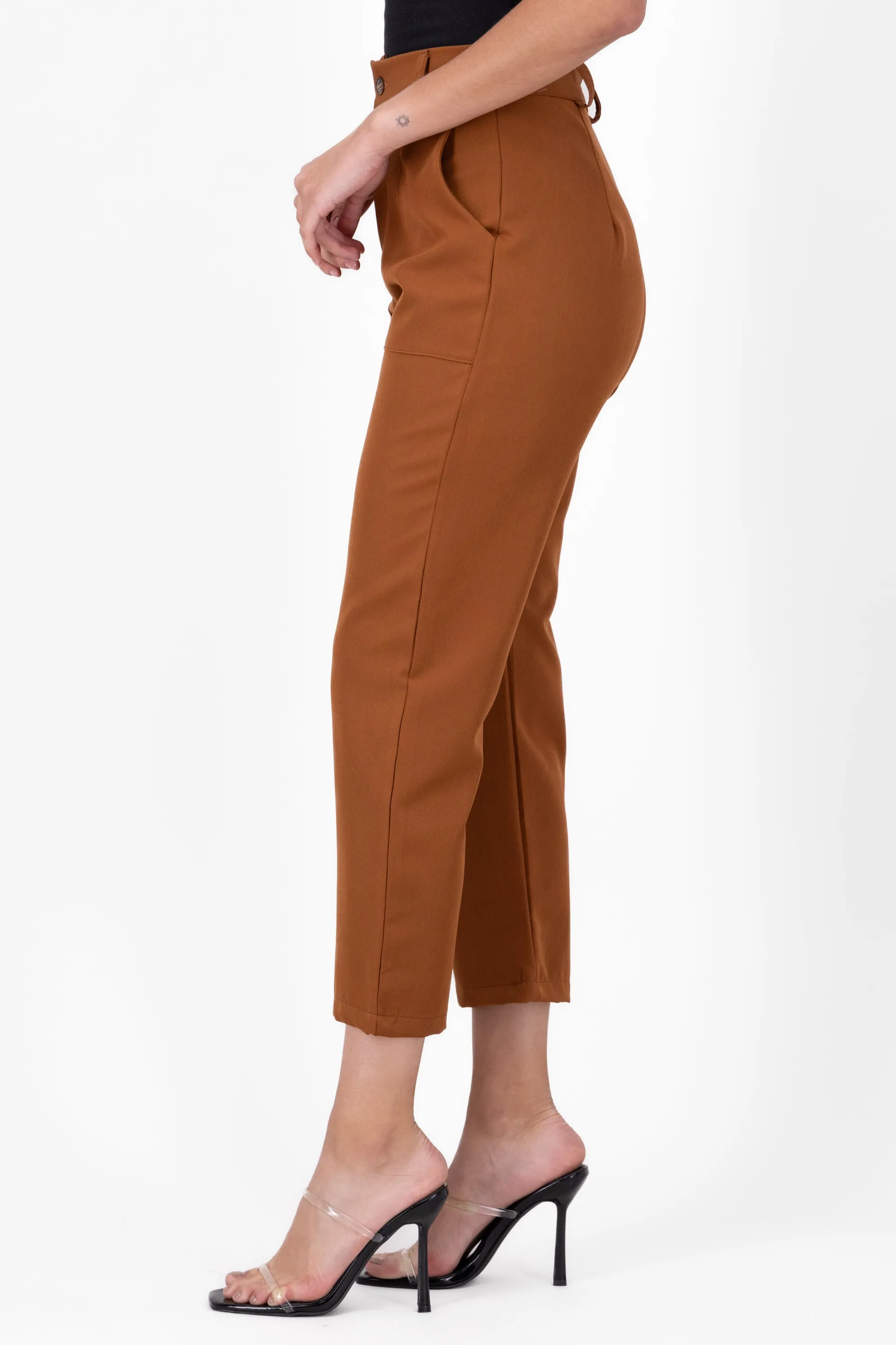 Pantalón Cintura Alta Capri Bolsas