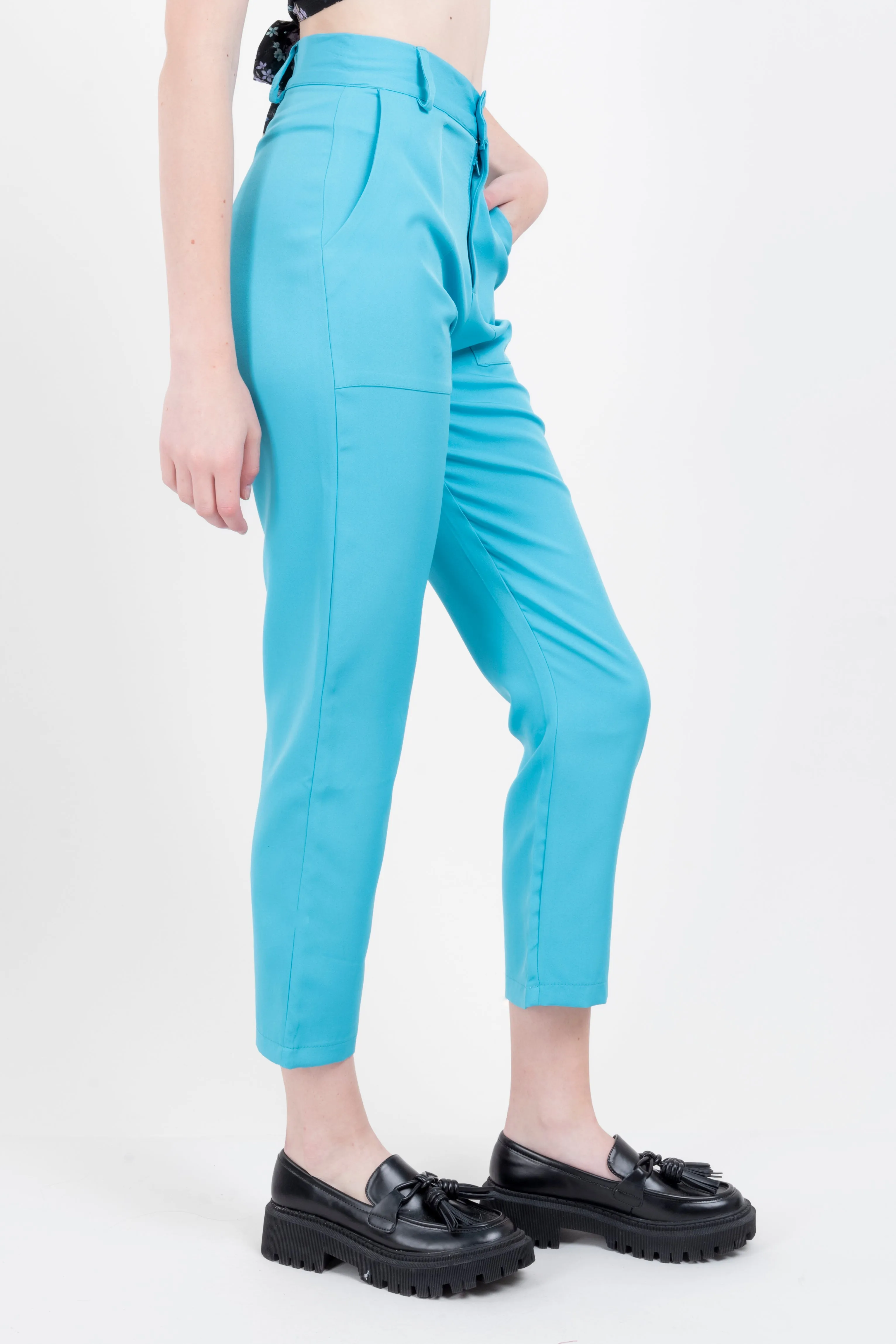 Pantalón Cintura Alta Capri Bolsas