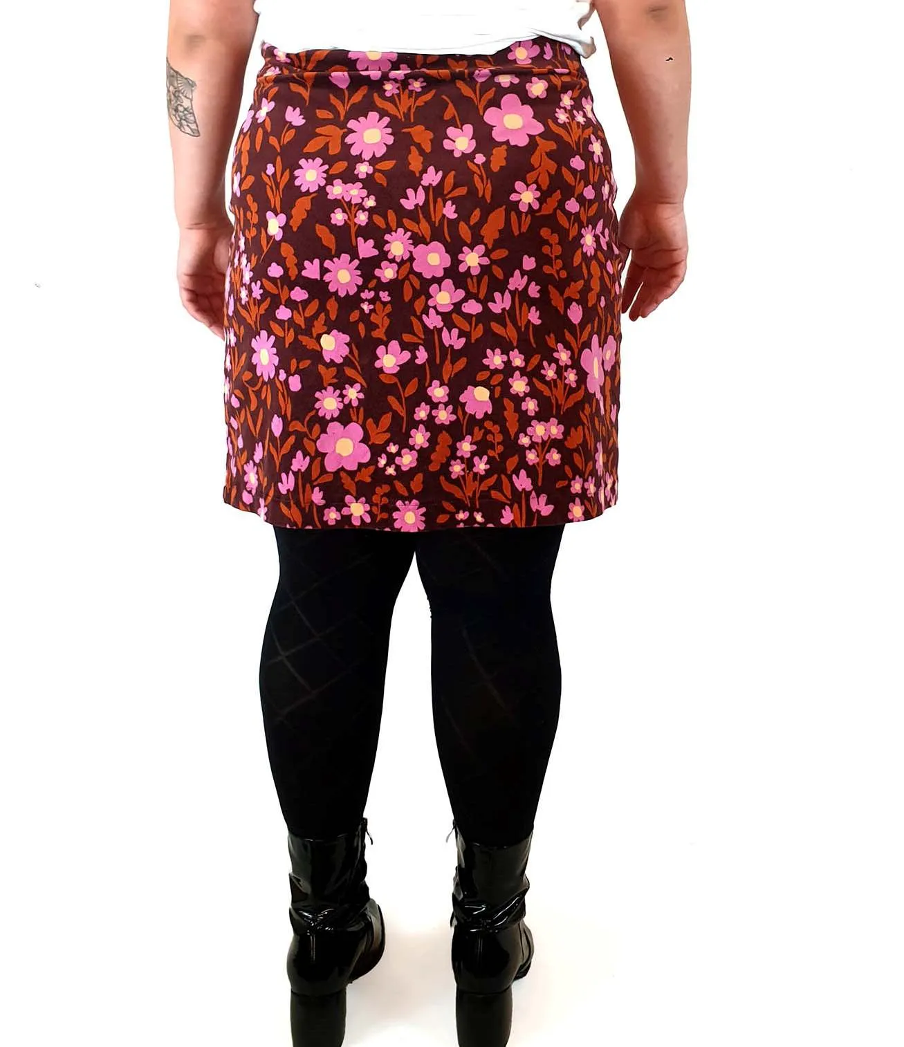 Princess Highway red and pink floral print cord skirt size 16