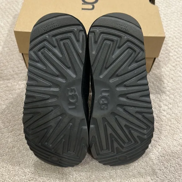 UGG K Neumel II Graphic - Black